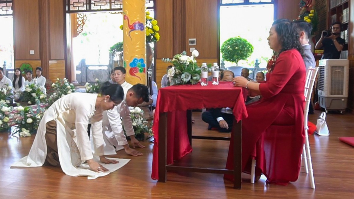 Lễ hằng thuận chùa Huệ Hương Kon Tum của Nguyễn Gia Vĩ và Nguyễn Thị Lệ Hằng