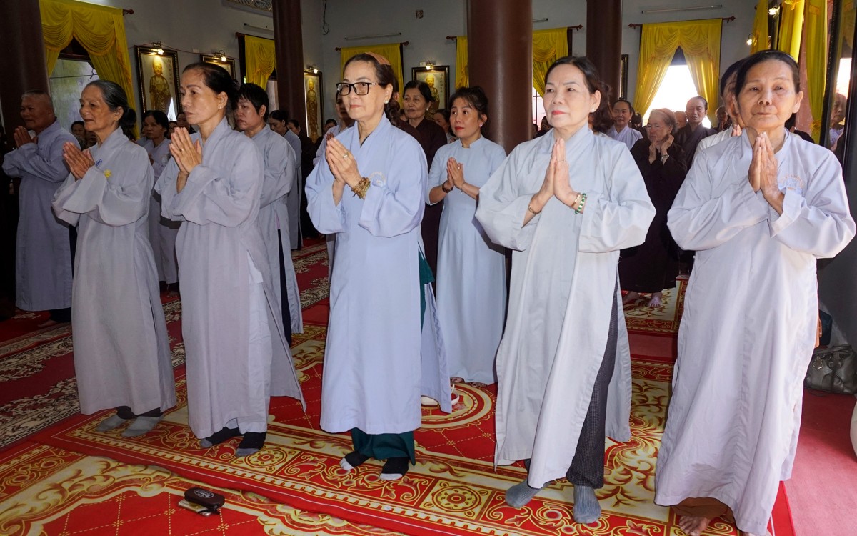 Khóa tu An lạc một ngày tại chùa Hoa Sơn Quảng Ngãi