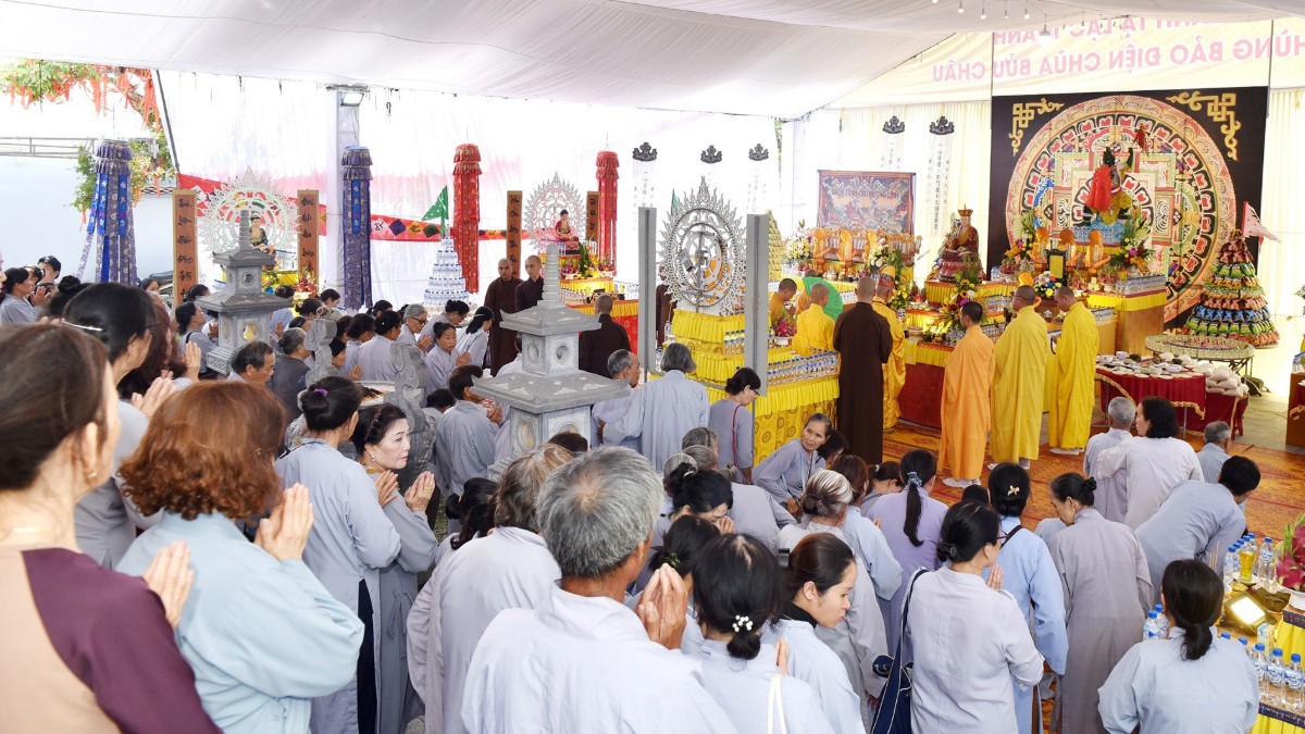 Toàn cảnh lễ khánh tạ lạc thành Đại Hùng Bảo Điện chùa Bửu Châu