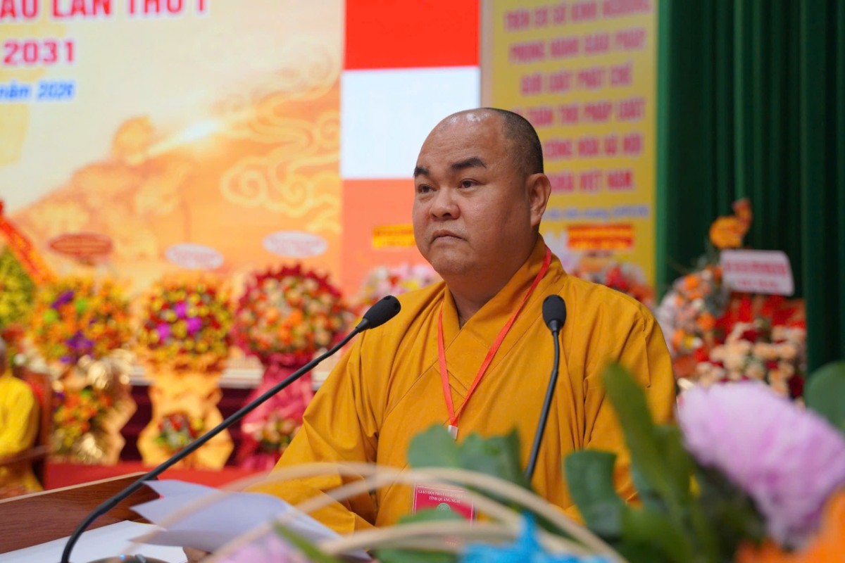 Thượng tọa Thích Nhuận Pháp thông qua Nghị quyết tại Đại hội
