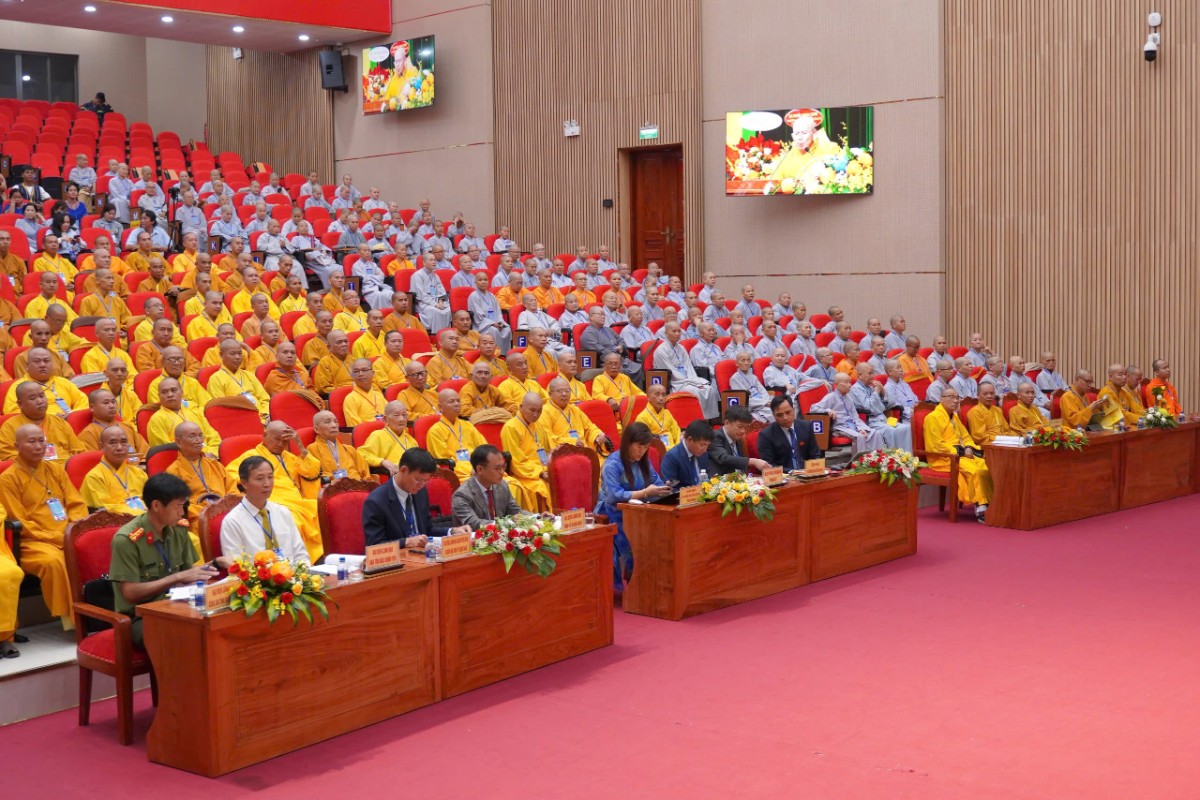Đại diện lãnh đạo chính quyền tham dự Đại hội