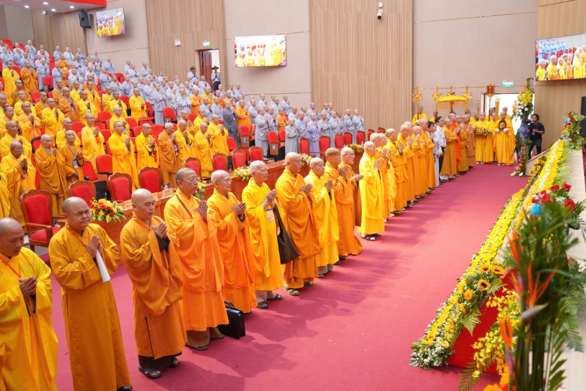 Chư Tôn đức tham dự Đại hội Phật giáo tỉnh Quảng Ngãi
