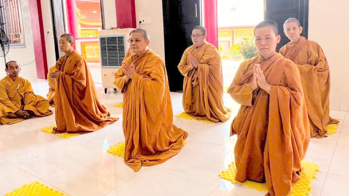 Không khí trang nghiêm tại trường hạ chùa Hải Lâm