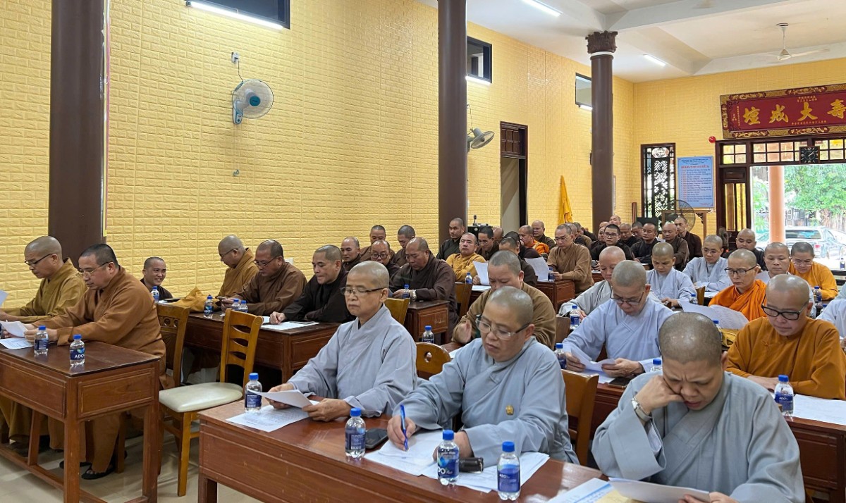 Ban Trị sự GHPGVN tỉnh Quảng Ngãi họp mở rộng triển khai Phật sự nhiệm kỳ 2026-2031