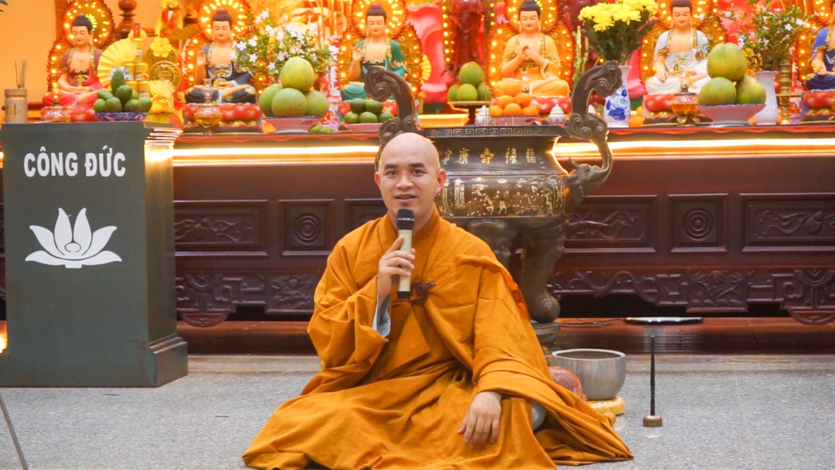 Pháp thoại tại khóa sinh hoạt Phật pháp mùa Hè Ươm Mầm Tuệ Giác