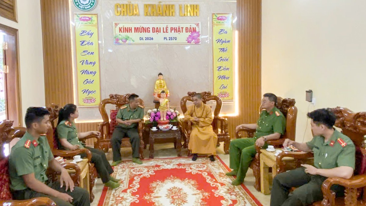 Buổi gặp mặt tại chùa Khánh Linh nhân mùa Phật đản