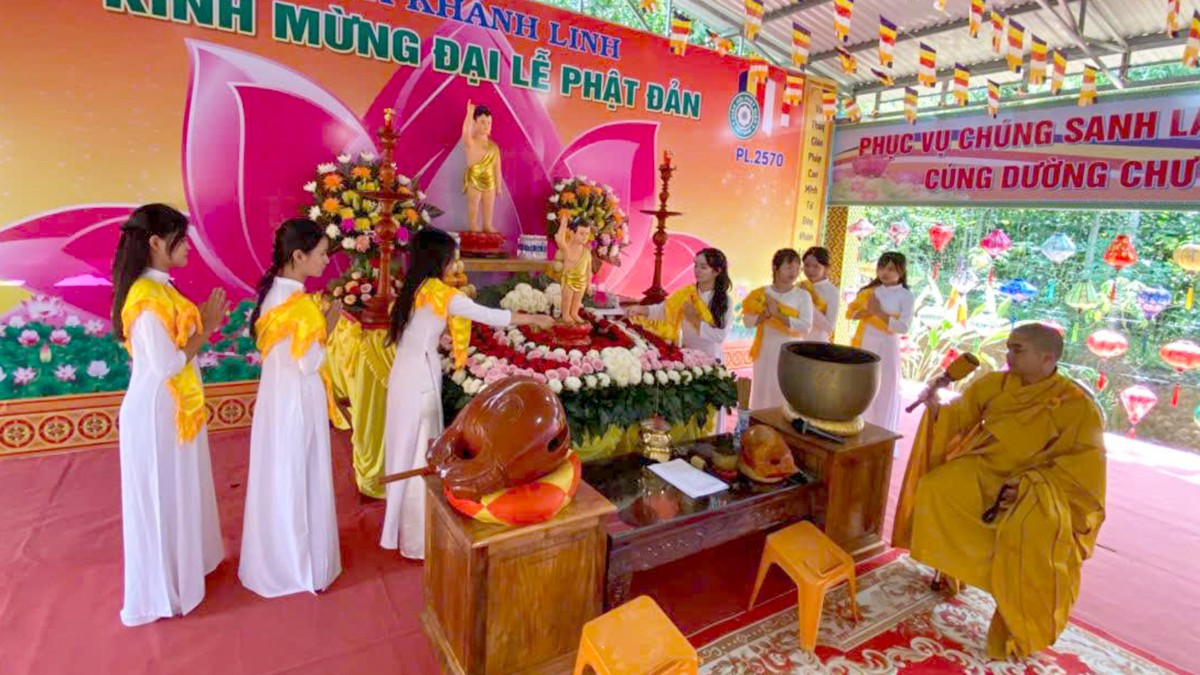 Đại lễ Phật đản PL2570 tại chùa Khánh Linh Quảng Ngãi