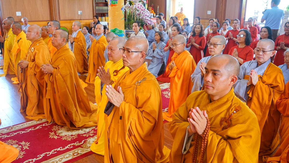 Lễ húy kỵ lần thứ 52 cố Hòa thượng Tăng cang Thích Từ Vân tại chùa Huệ Hương